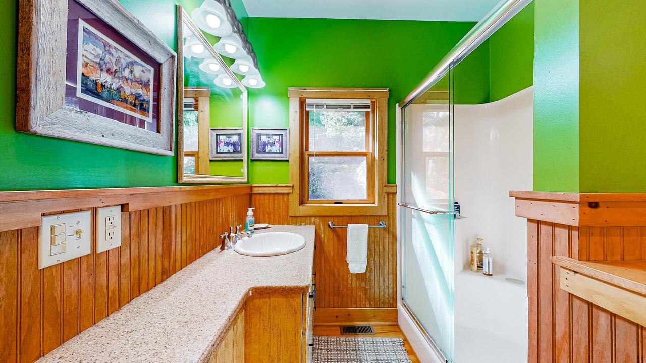 Photo of Bathroom in Clyde