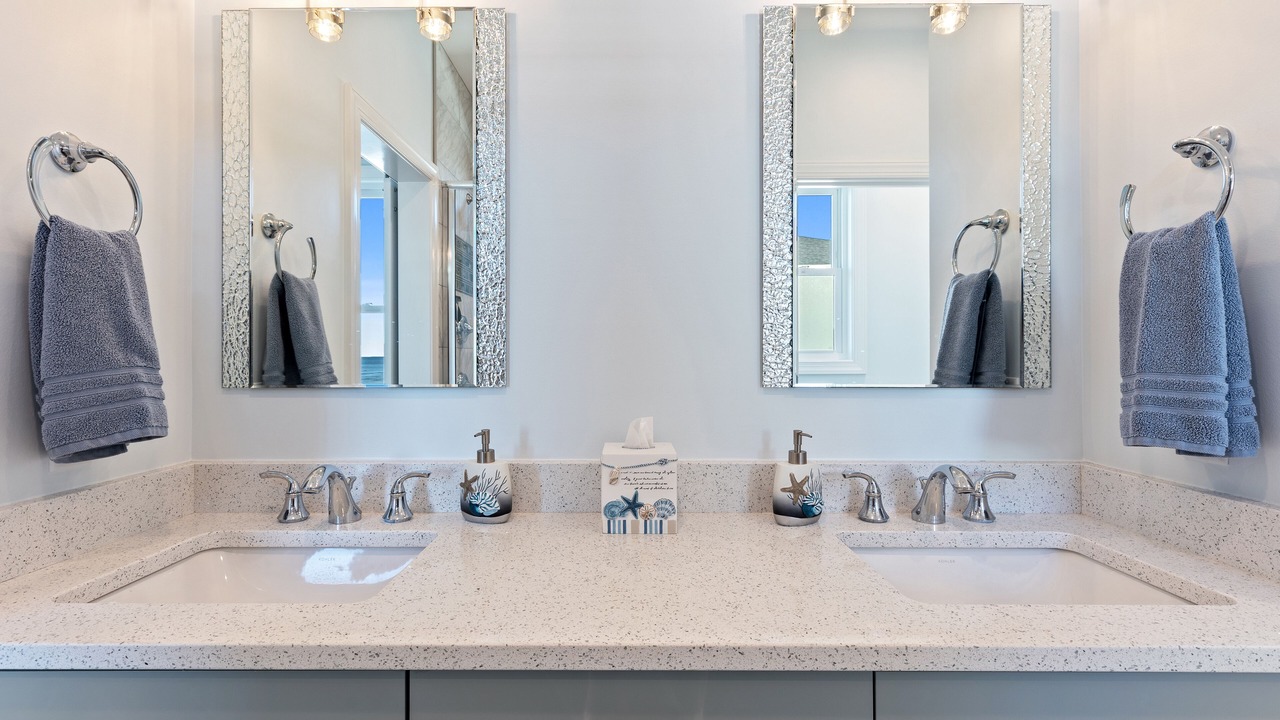 Photo of Bathroom in Wilmington Beach