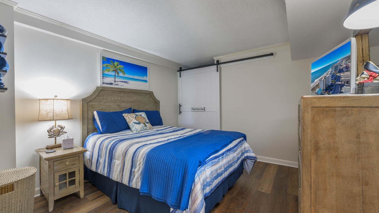 Photo of Bedroom in Ash