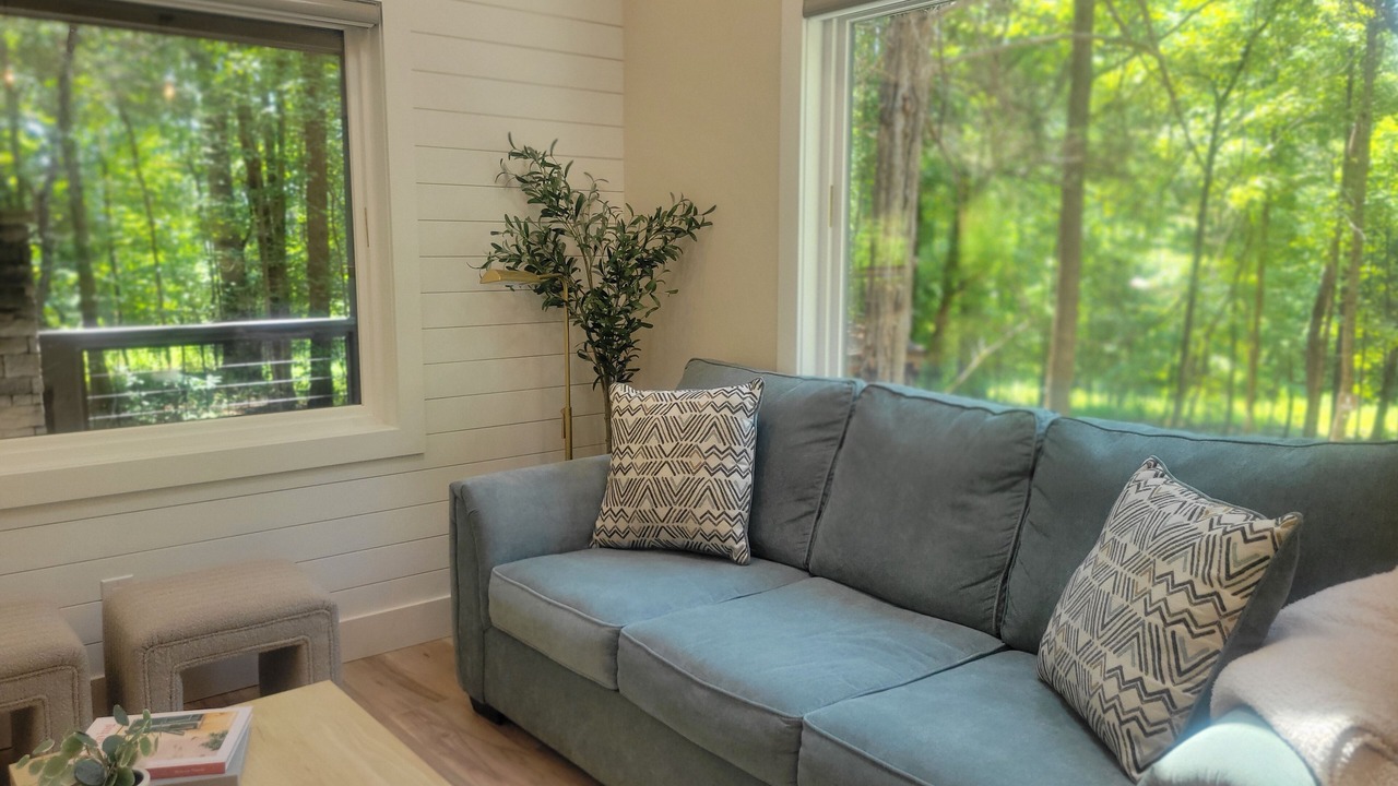 Photo of Livingroom in Rutherfordton
