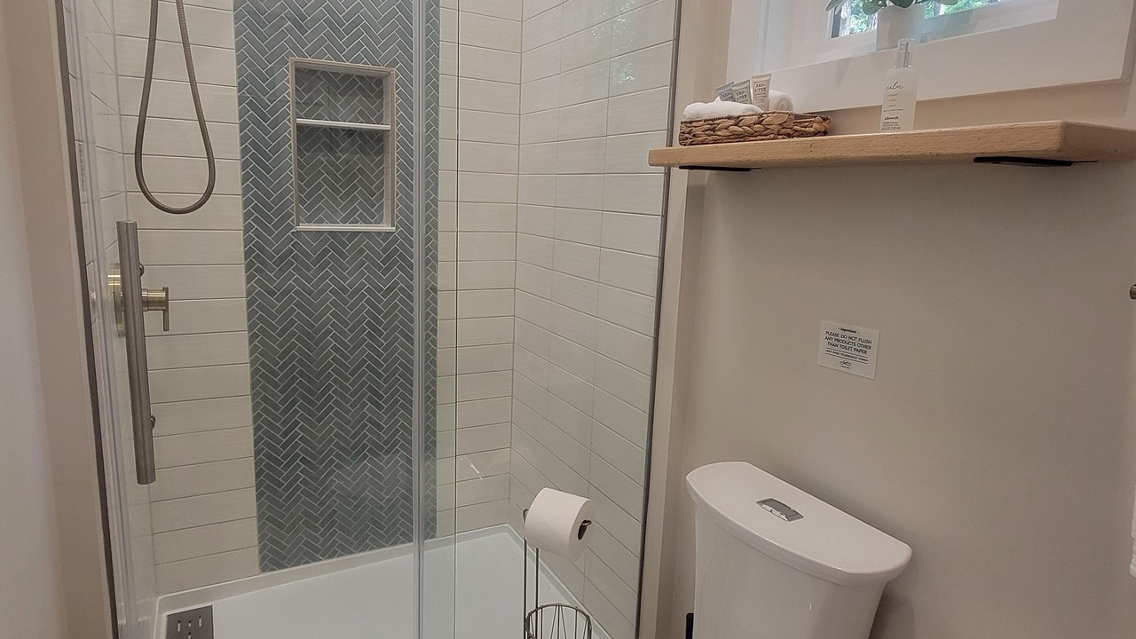 Photo of Bathroom in Rutherfordton