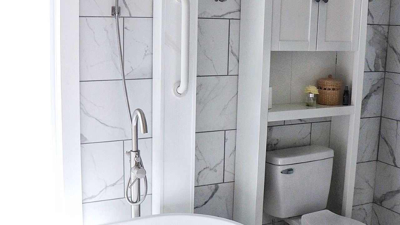 Photo of Bathroom in Colington