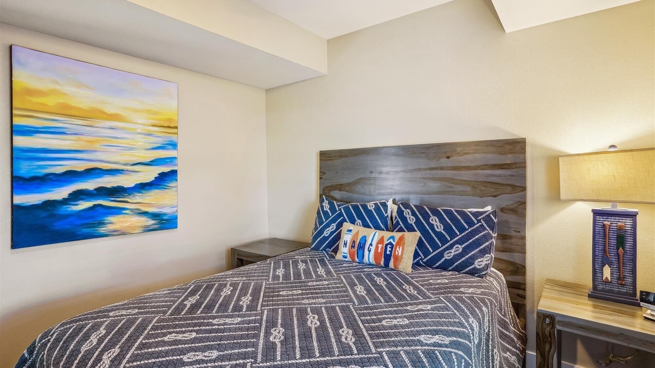 Photo of Bedroom in Whalehead Beach