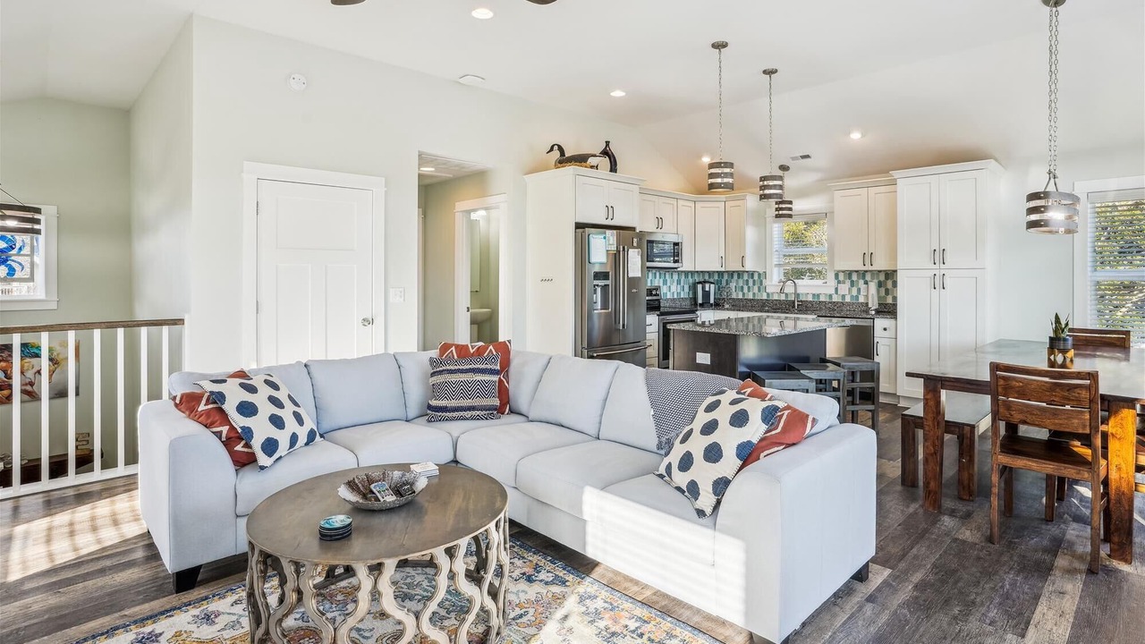Photo of Livingroom in Whalehead Beach