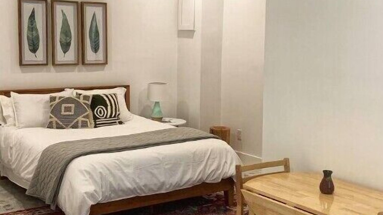 Photo of Bedroom in Kenilworth