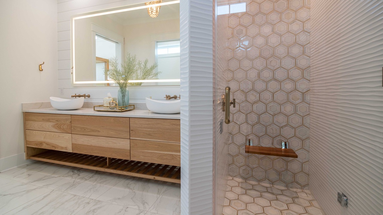 Photo of Bathroom in Holden Beach