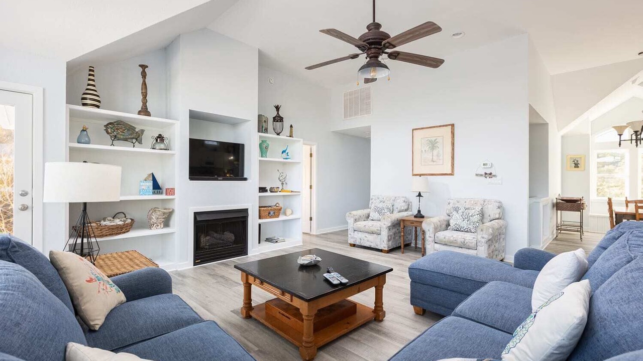 Photo of Livingroom in Corolla Village