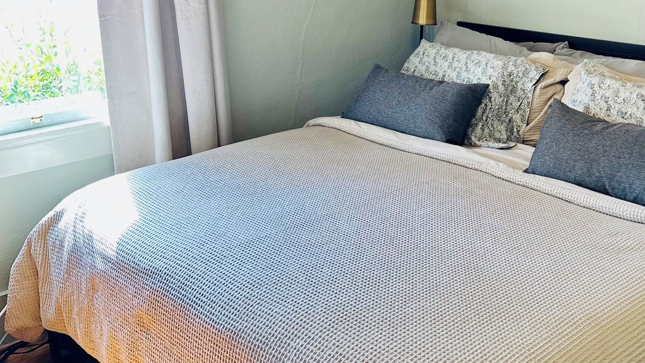 Photo of Bedroom in Summerville