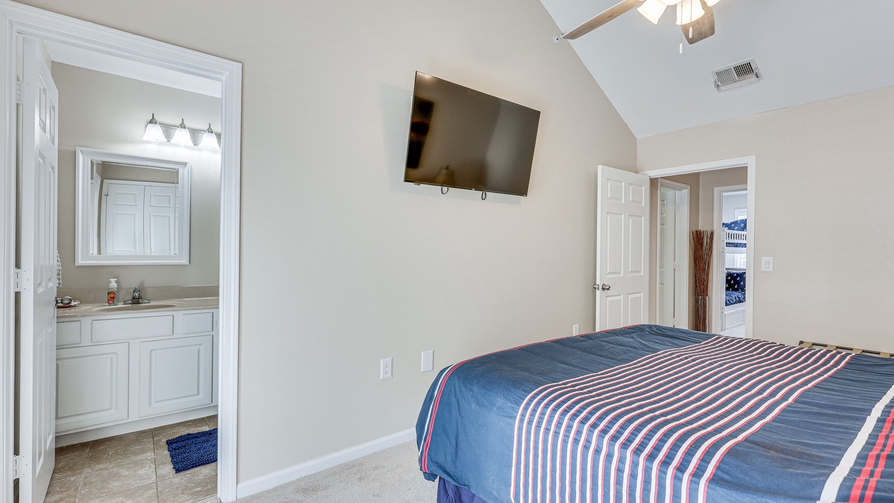 Photo of Bedroom in White Lake