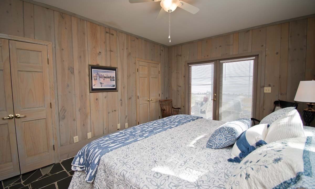 Photo of Bedroom in Swansboro