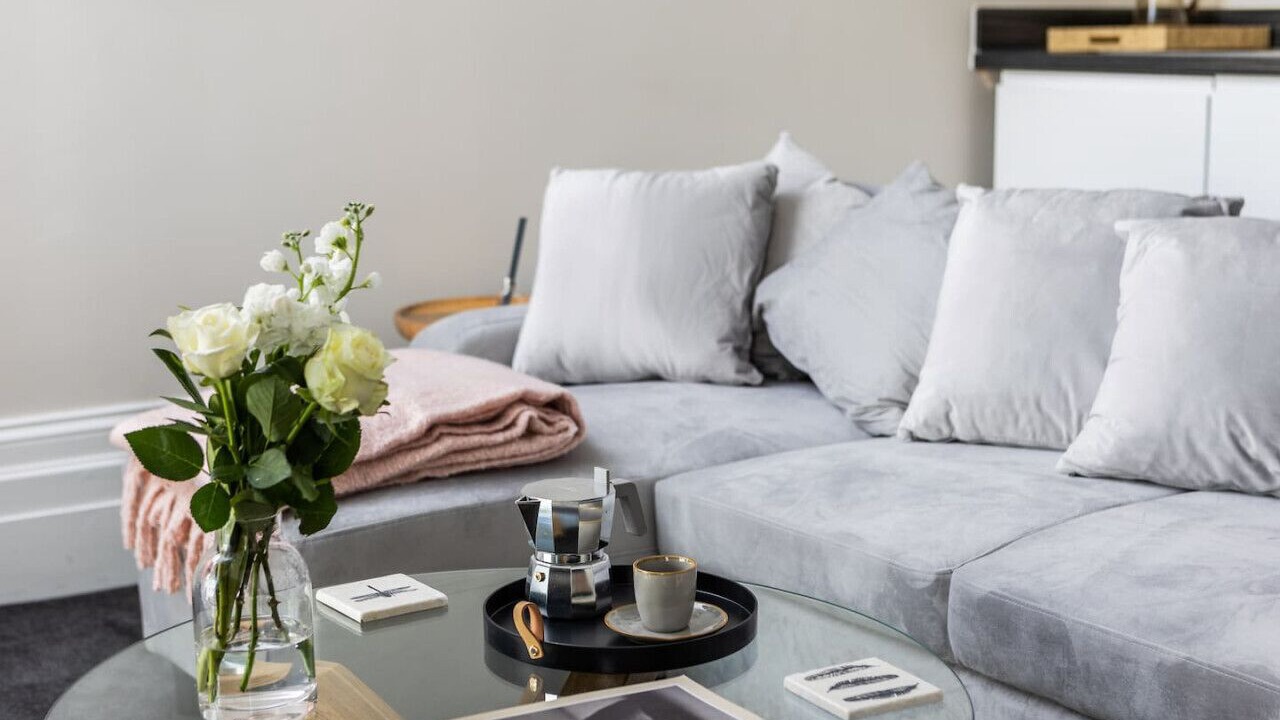 Photo of Livingroom in Cheltenham