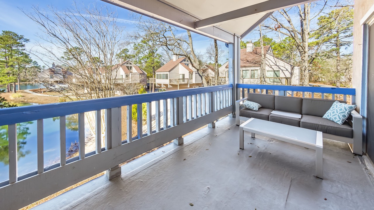 Photo of Patio Balcony in Fairfield Harbour