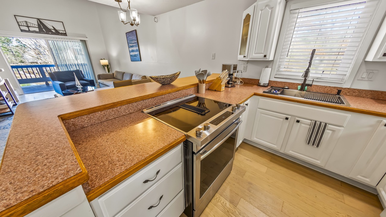 Photo of Kitchen in Fairfield Harbour