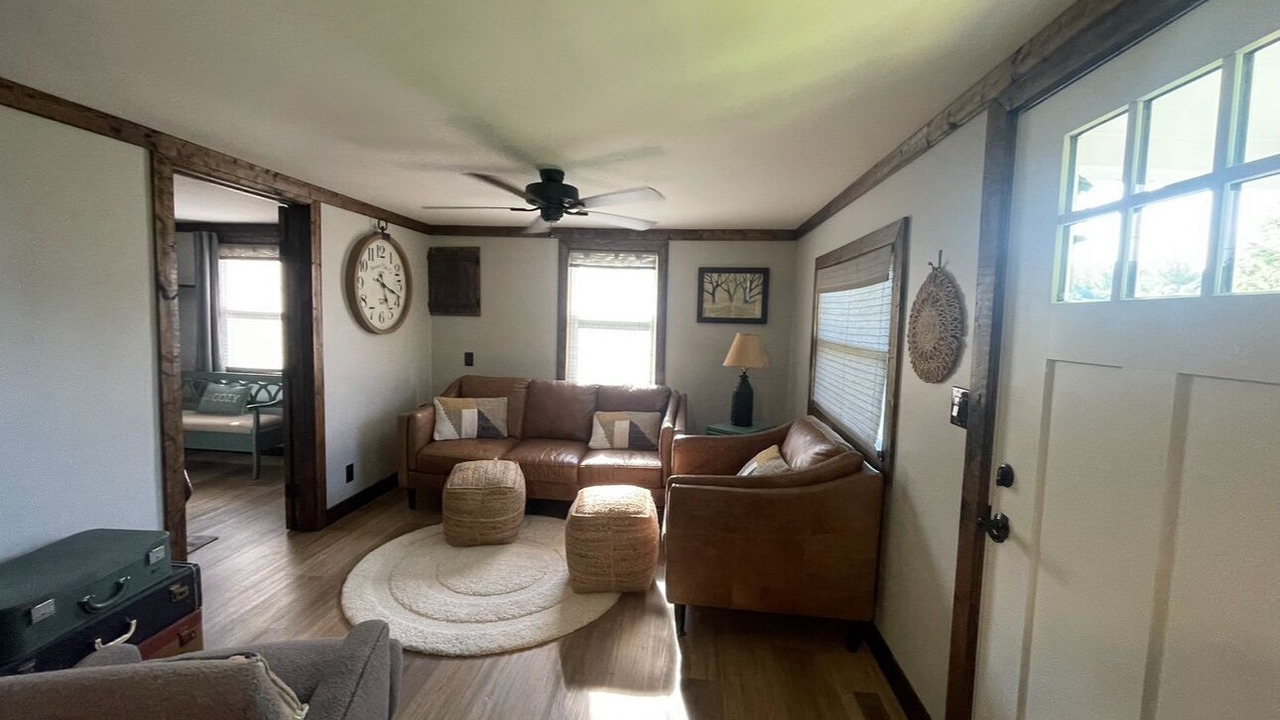 Photo of Livingroom in Mount Airy