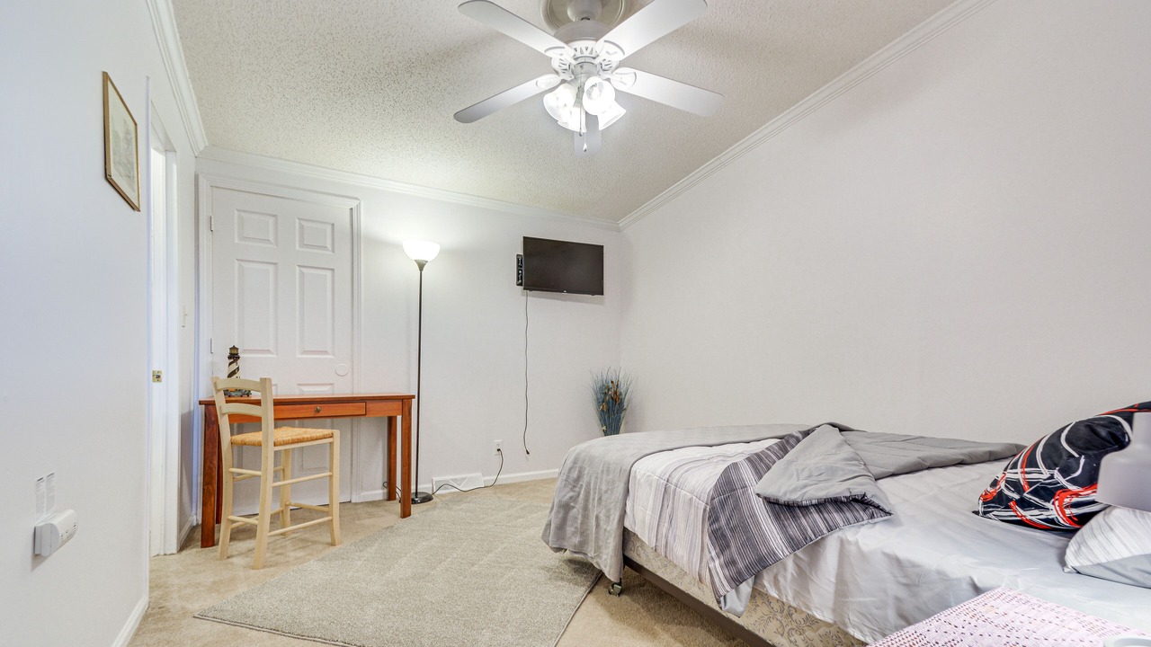 Photo of Bedroom in Cameron
