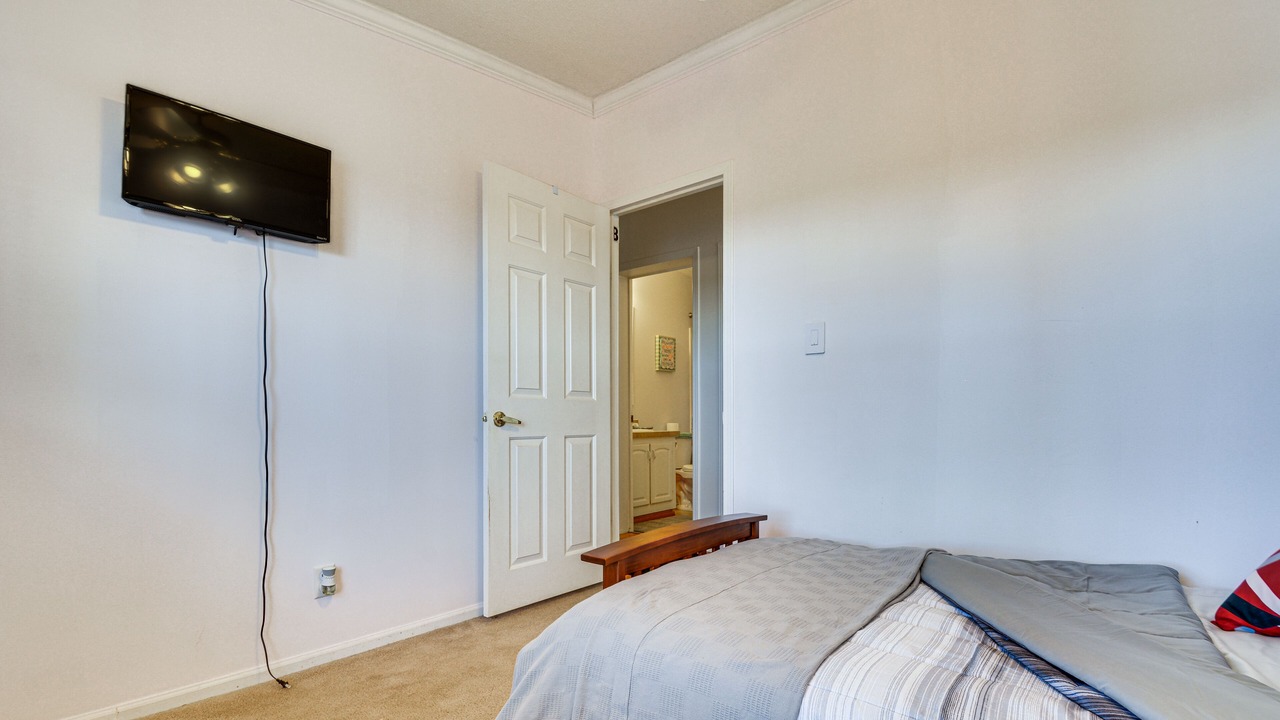 Photo of Bedroom in Cameron