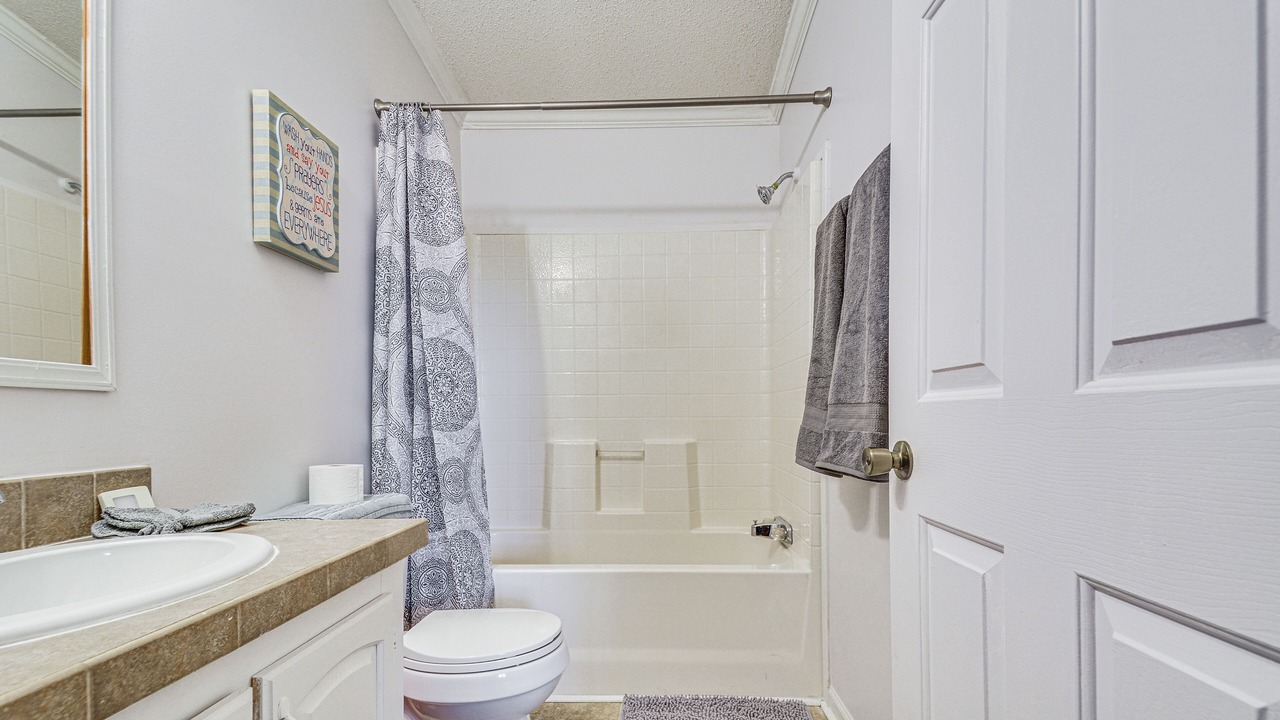Photo of Bathroom in Cameron