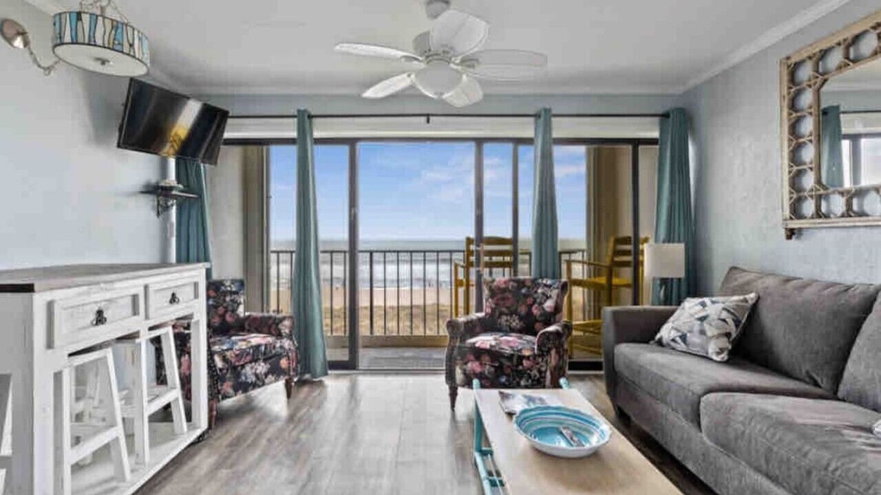 Photo of Livingroom in Carolina Beach