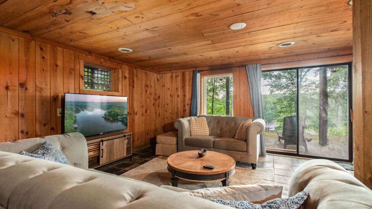 Photo of Livingroom in Leasburg