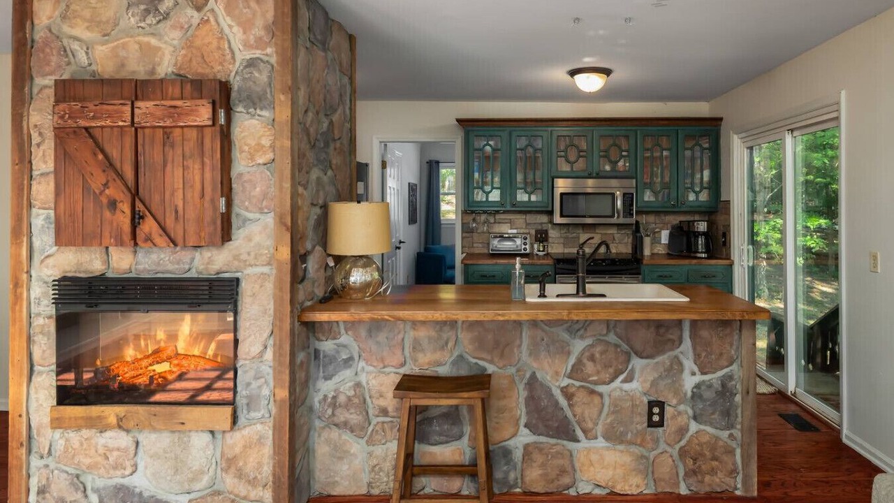 Photo of Kitchen in Leasburg