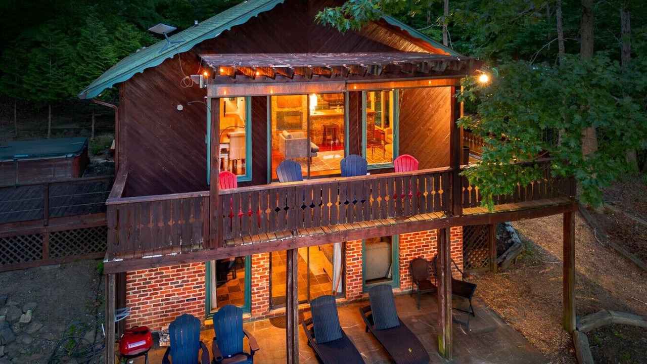 Photo of Outdoor in Leasburg