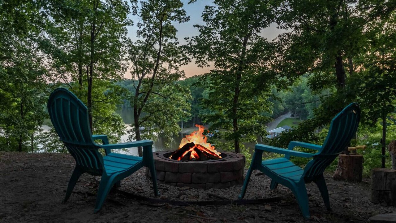 Photo of Outdoor in Leasburg