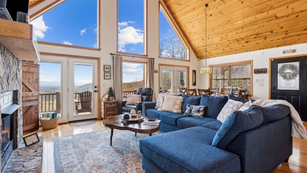 Photo of Livingroom in Murphy