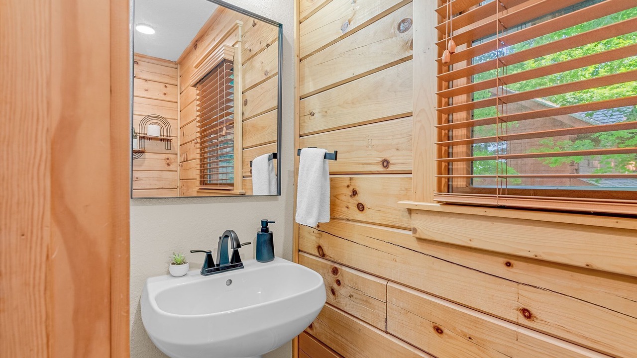 Photo of Bathroom in Wolf Laurel
