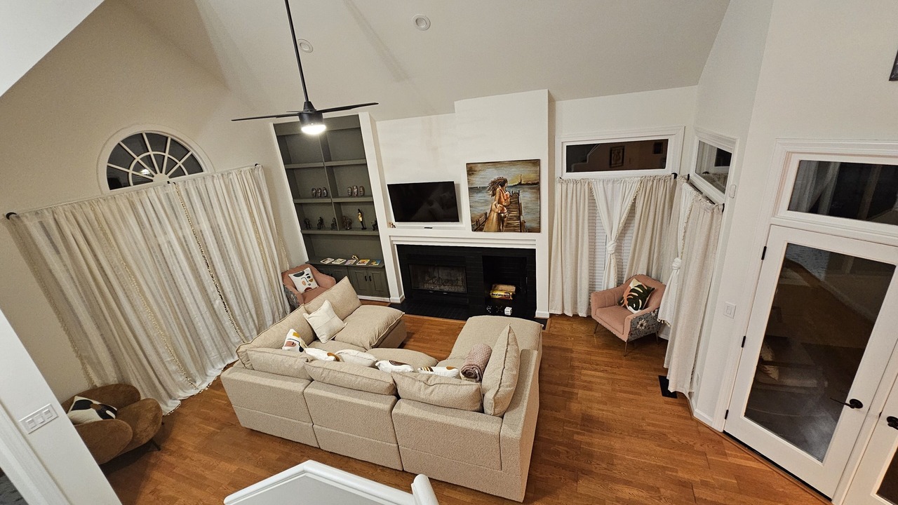 Photo of Livingroom in Northeast Raleigh