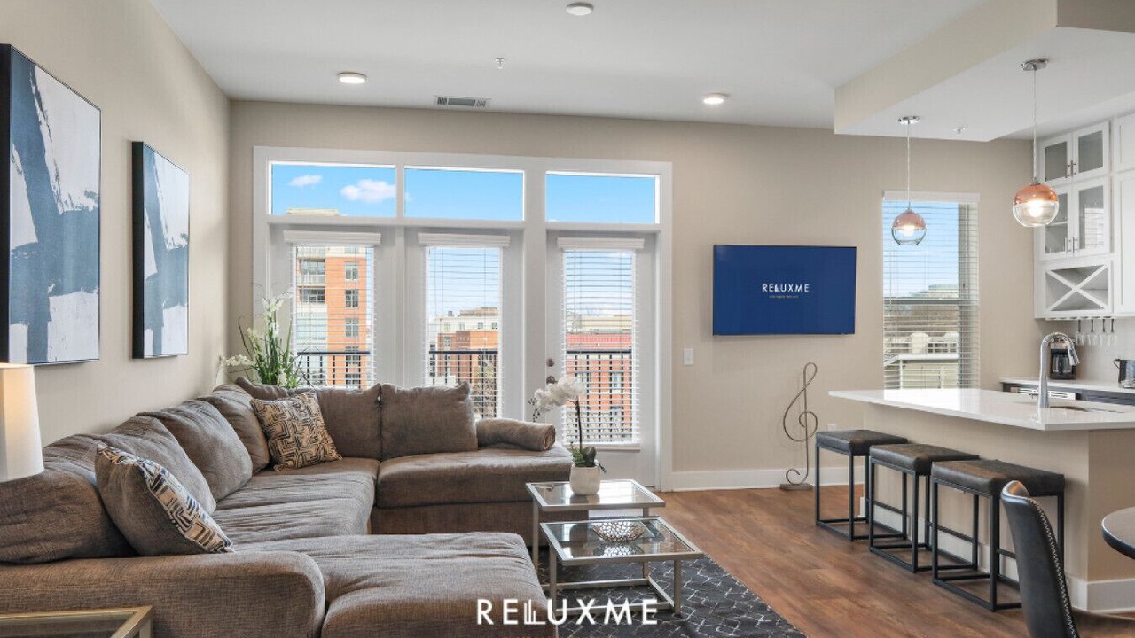 Photo of Livingroom in Fourth Ward
