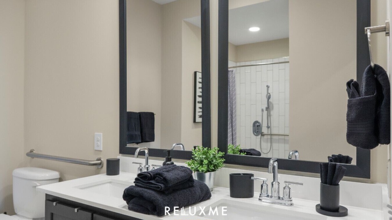 Photo of Bathroom in Fourth Ward