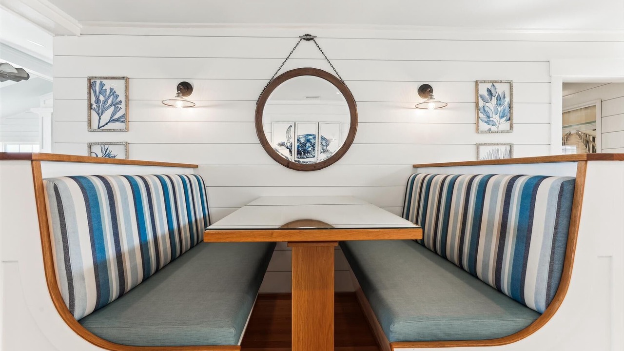 Photo of Bedroom in Pine Island