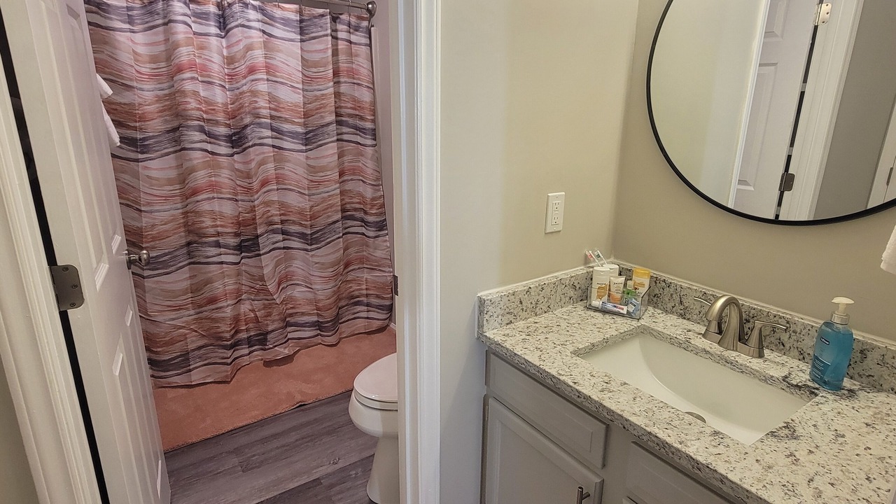Photo of Bathroom in Pine Forest