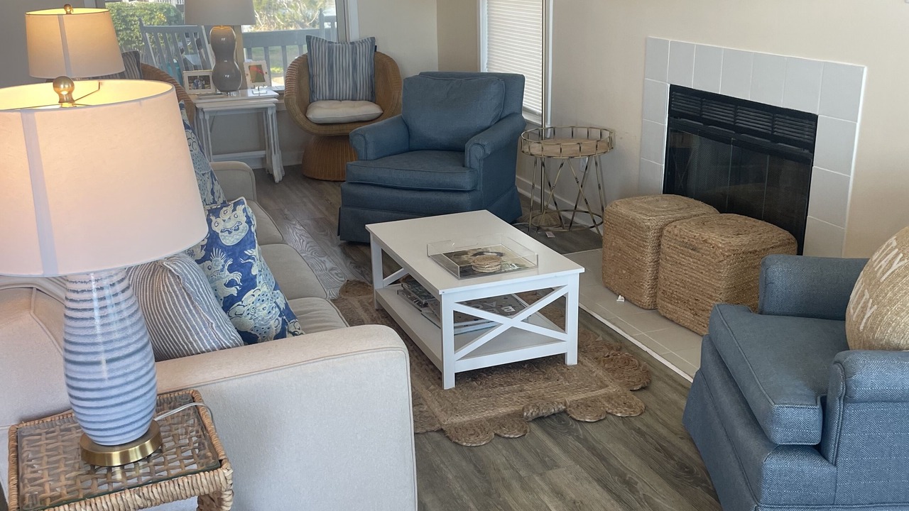 Photo of Livingroom in Topsail Beach