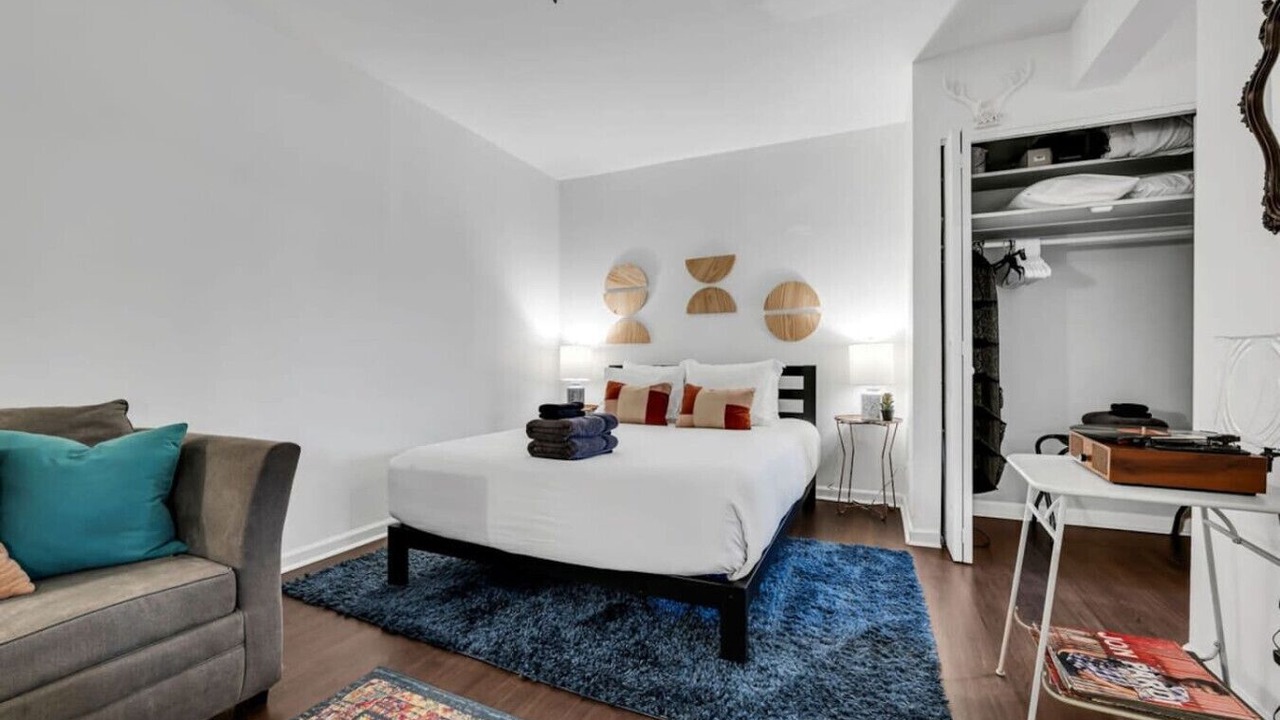 Photo of Bedroom in Melrose