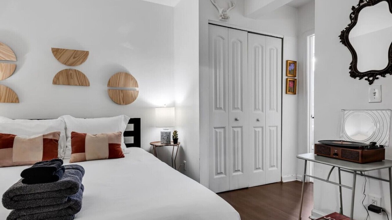 Photo of Bedroom in Melrose