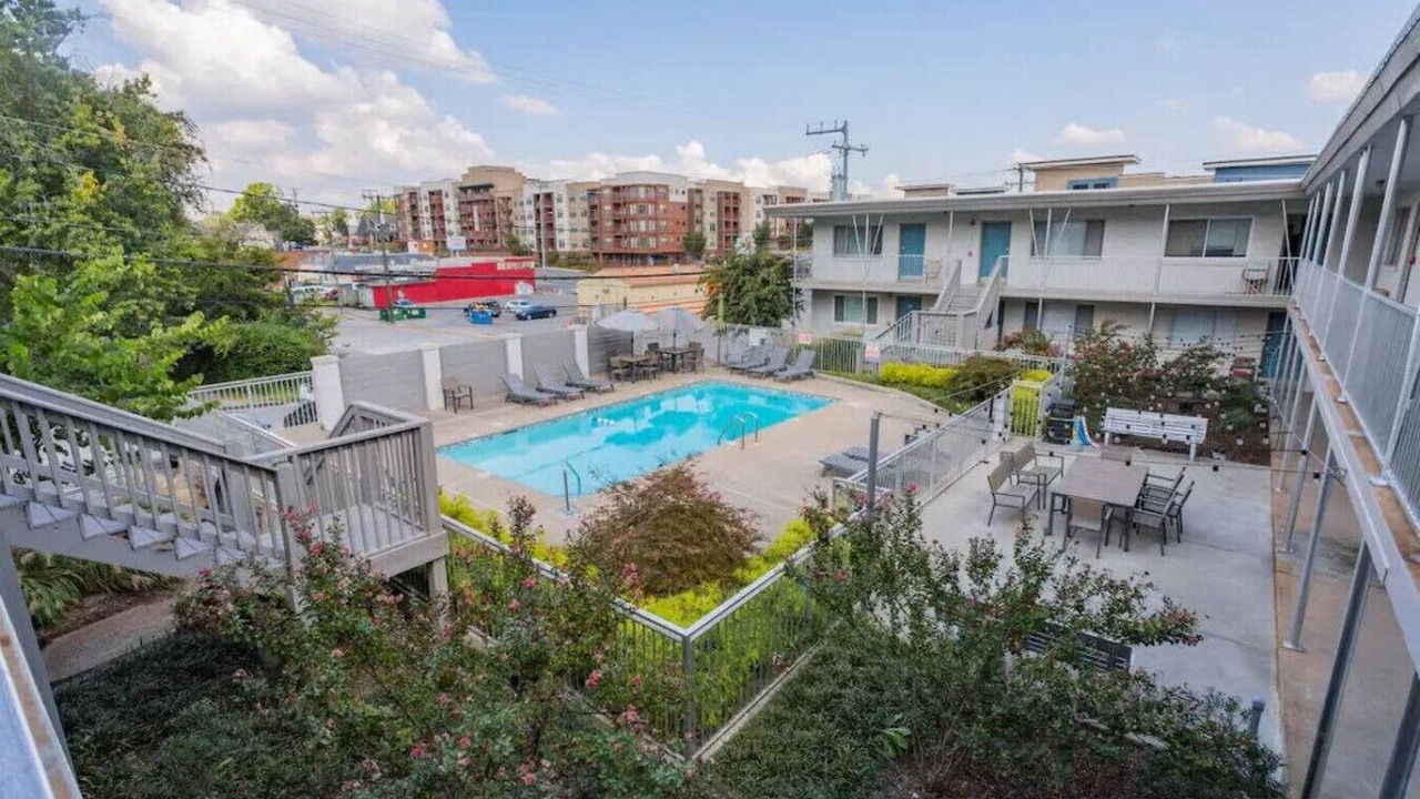 Photo of Outdoor in Melrose