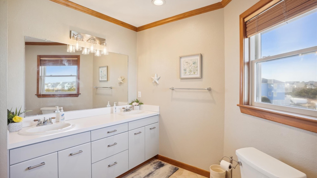 Photo of Bathroom in Ocean Hill