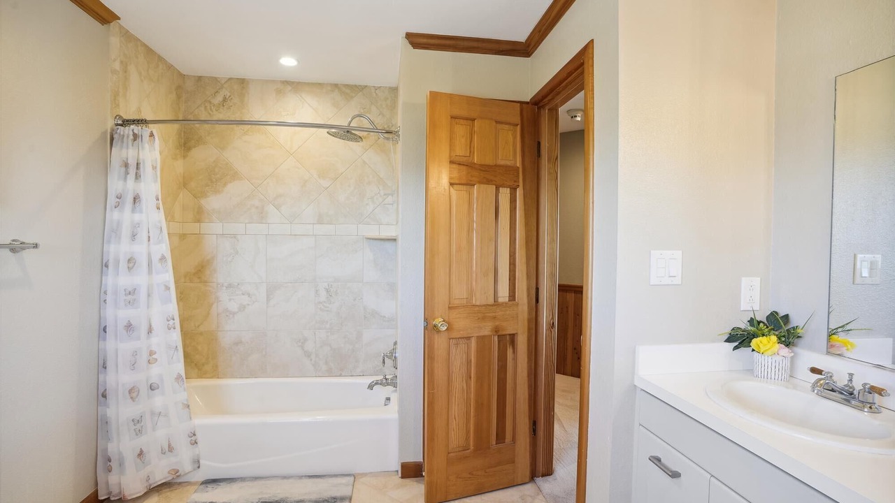Photo of Bathroom in Ocean Hill