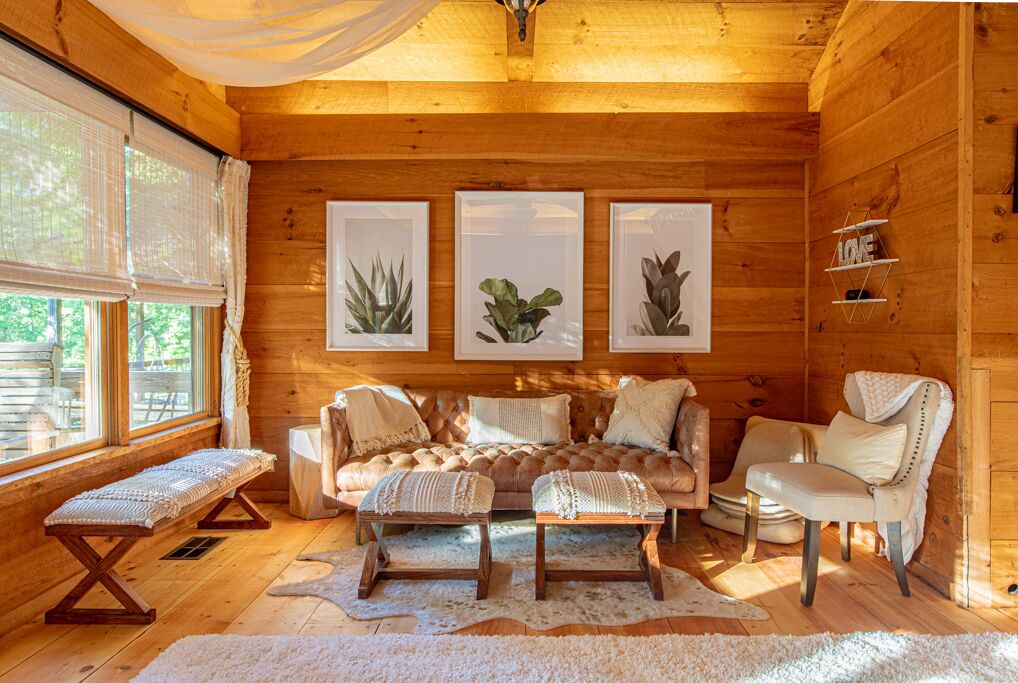 Photo of Livingroom in Burnsville