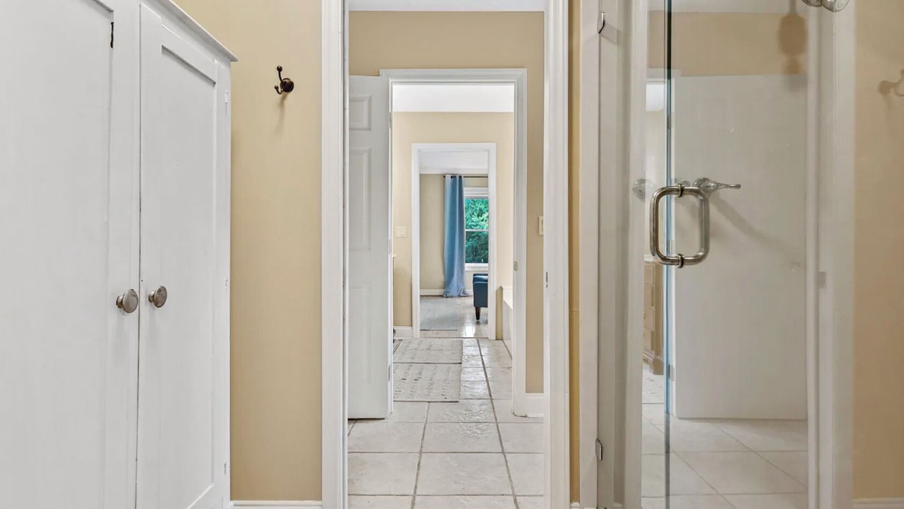 Photo of Bathroom in Hendersonville