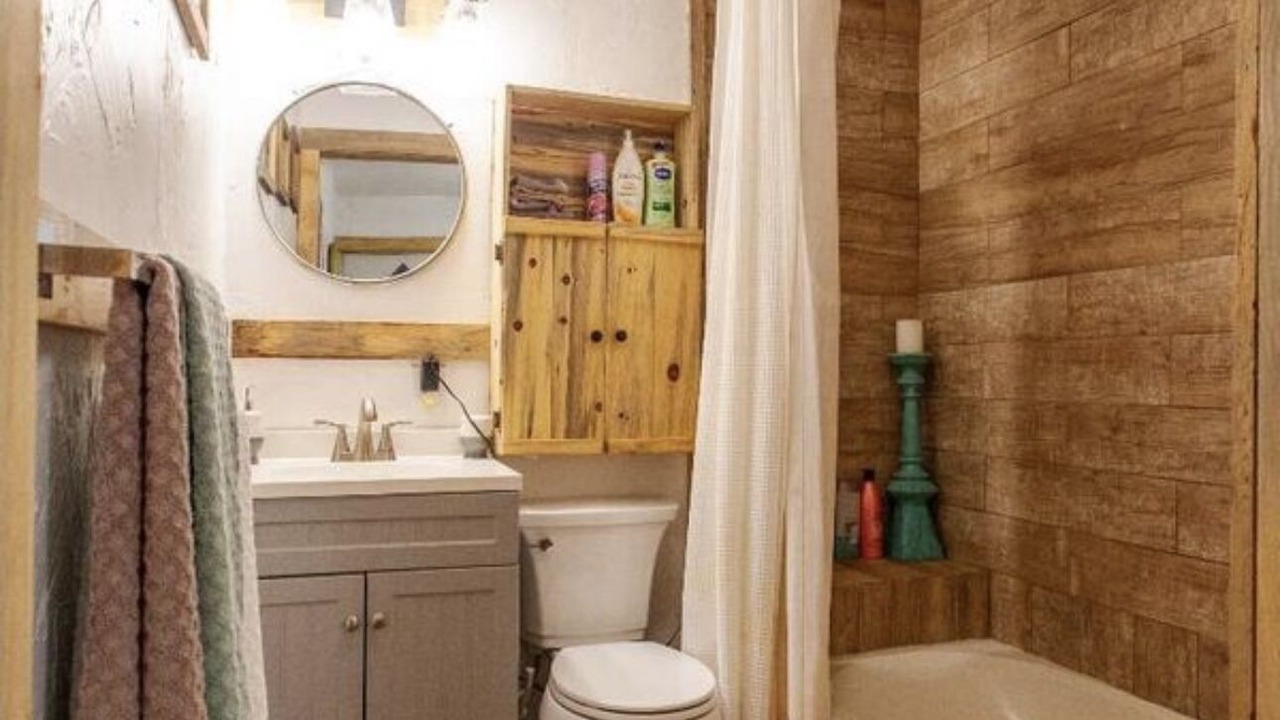 Photo of Bathroom in Murphy