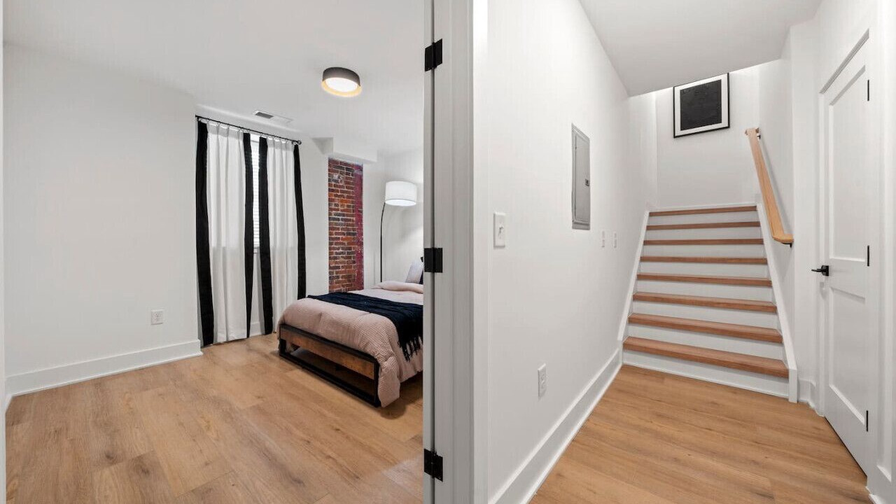 Photo of Bedroom in Wesley Heights