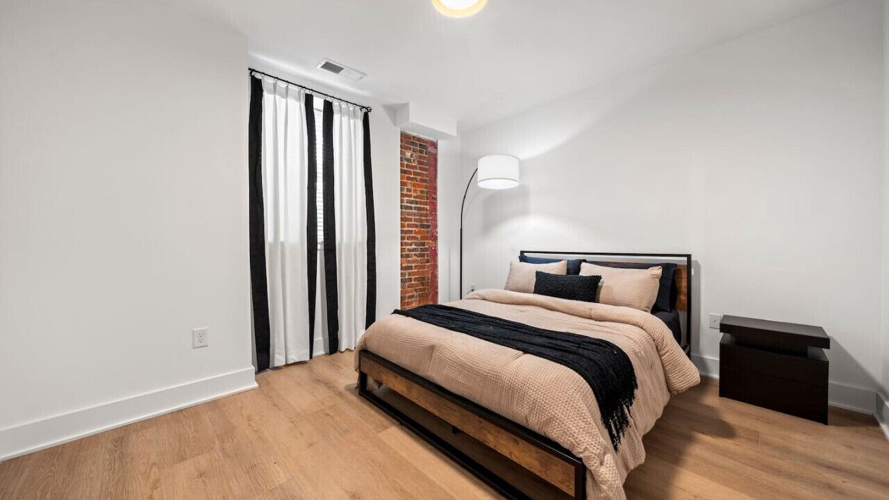 Photo of Bedroom in Wesley Heights