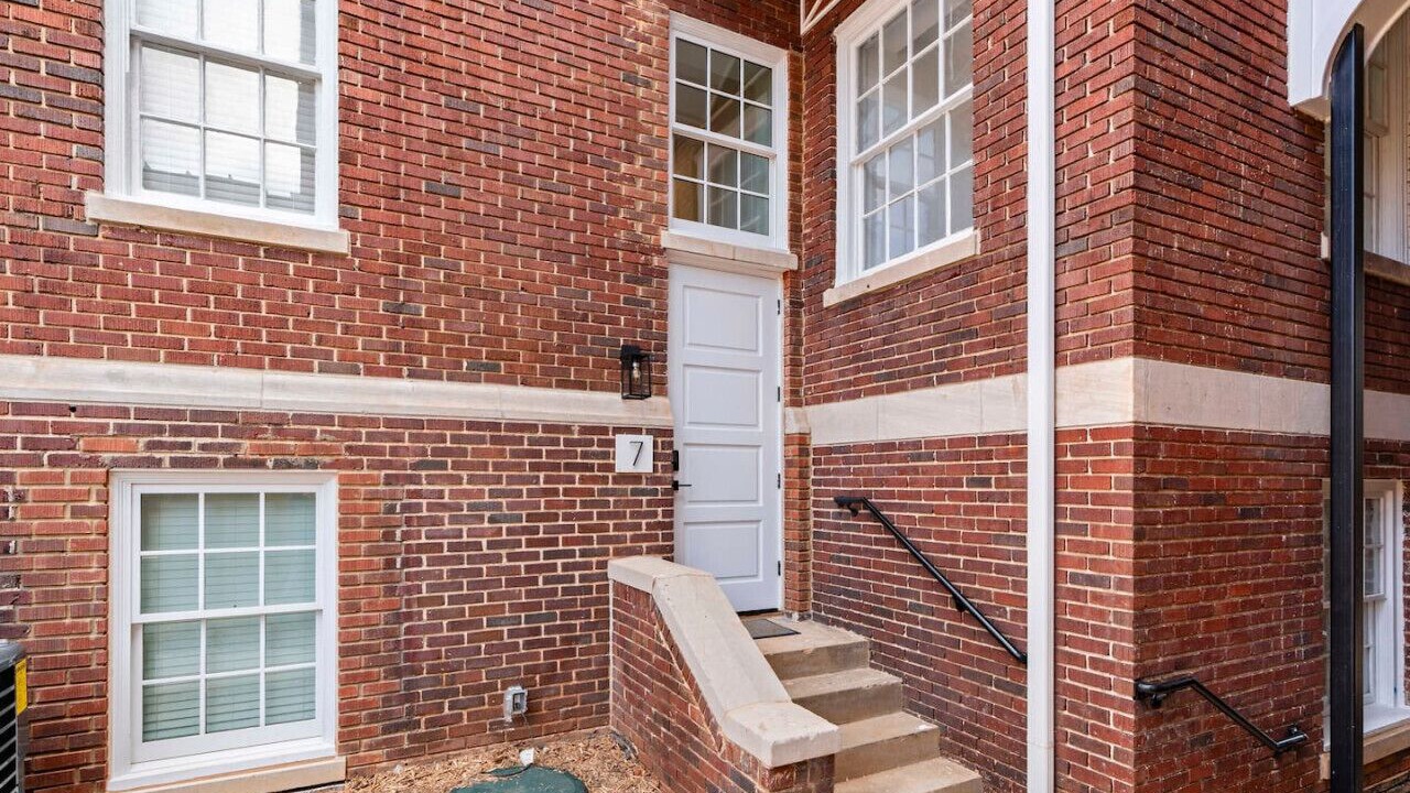 Photo of Outdoor in Wesley Heights