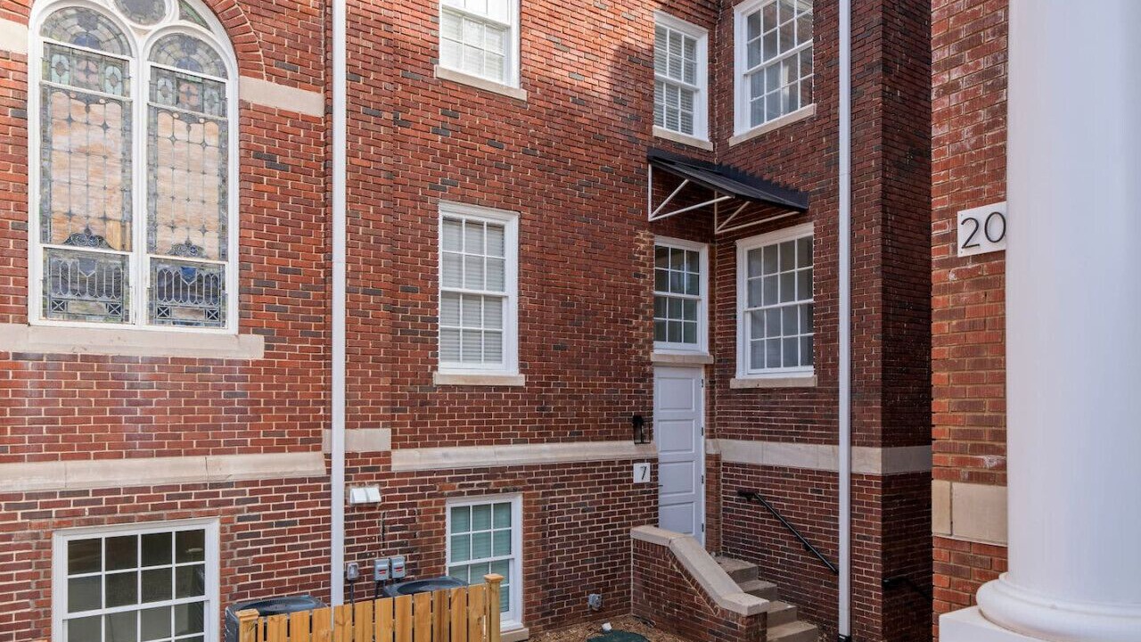 Photo of Outdoor in Wesley Heights