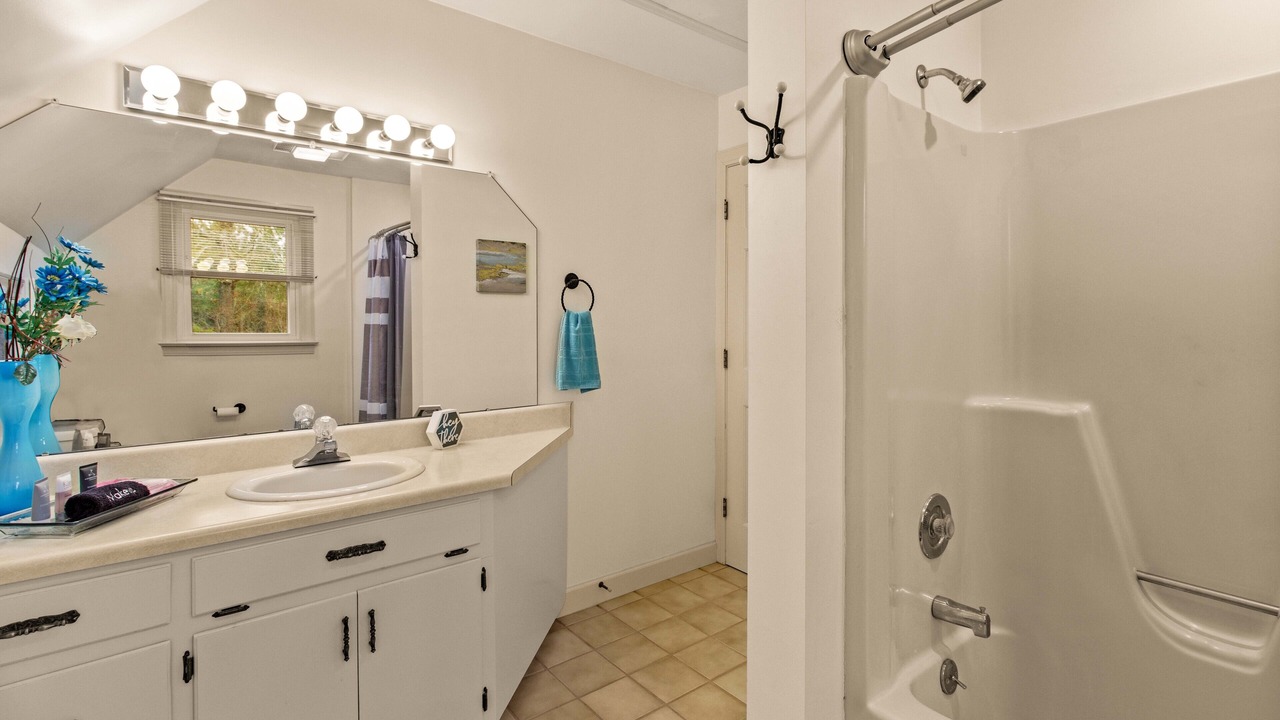 Photo of Bathroom in Barium Springs