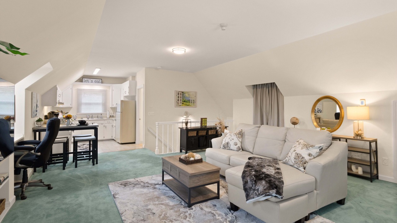 Photo of Livingroom in Barium Springs
