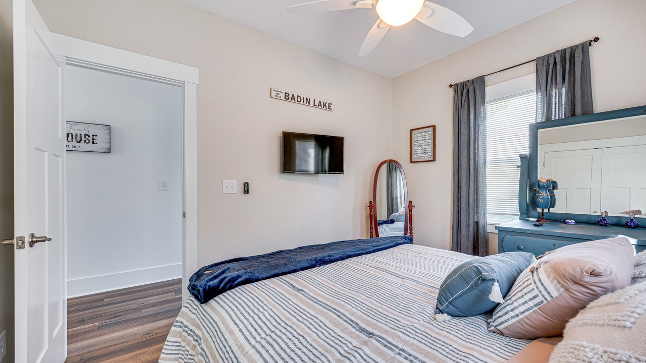 Photo of Bedroom in New London