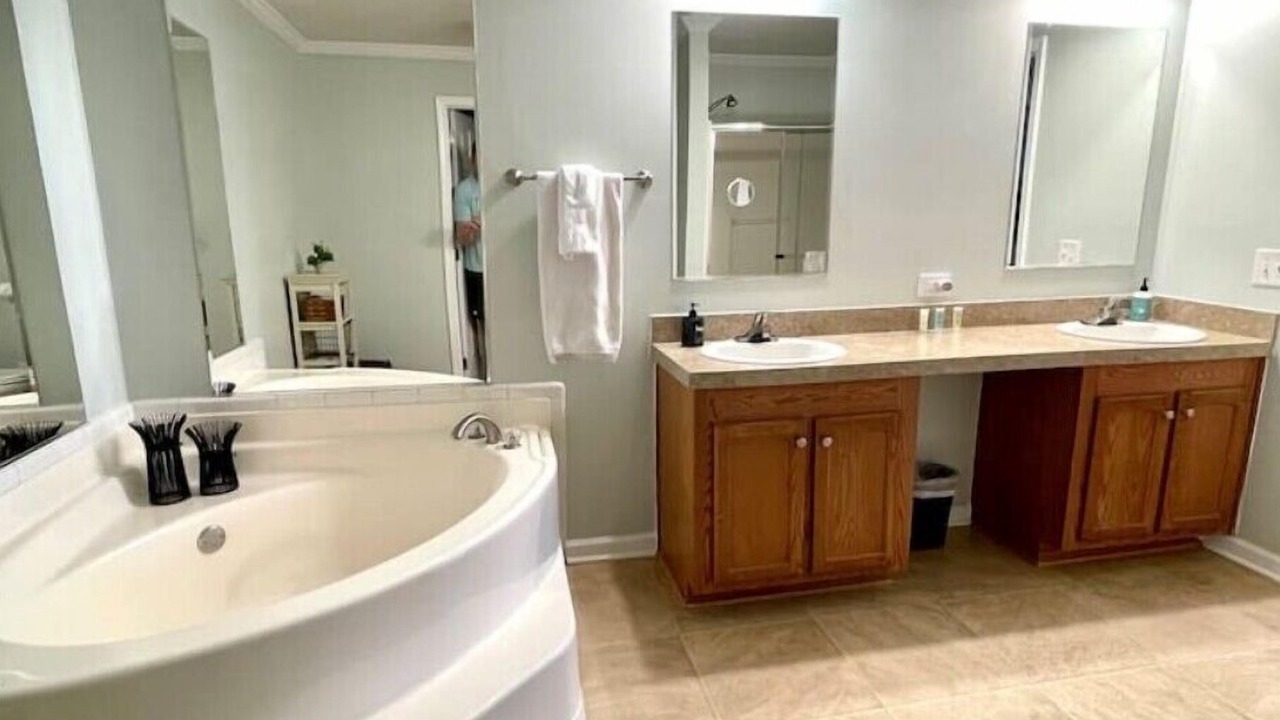 Photo of Bathroom in McCain